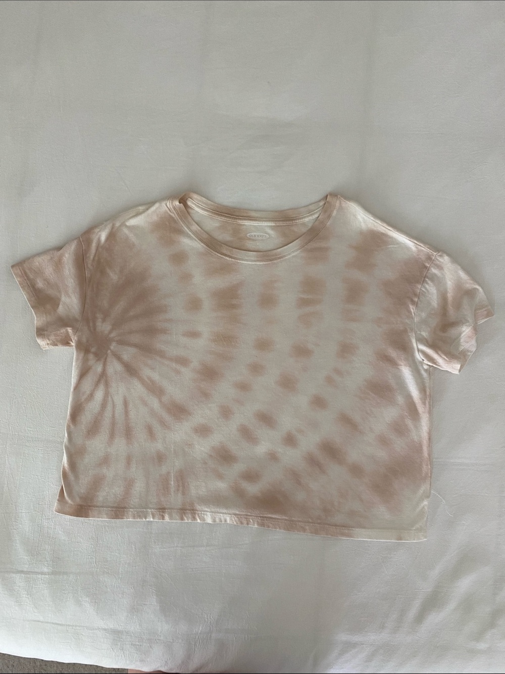 Old Navy Women's Tie-Dye Short Sleeve Tee in Light Peach and White